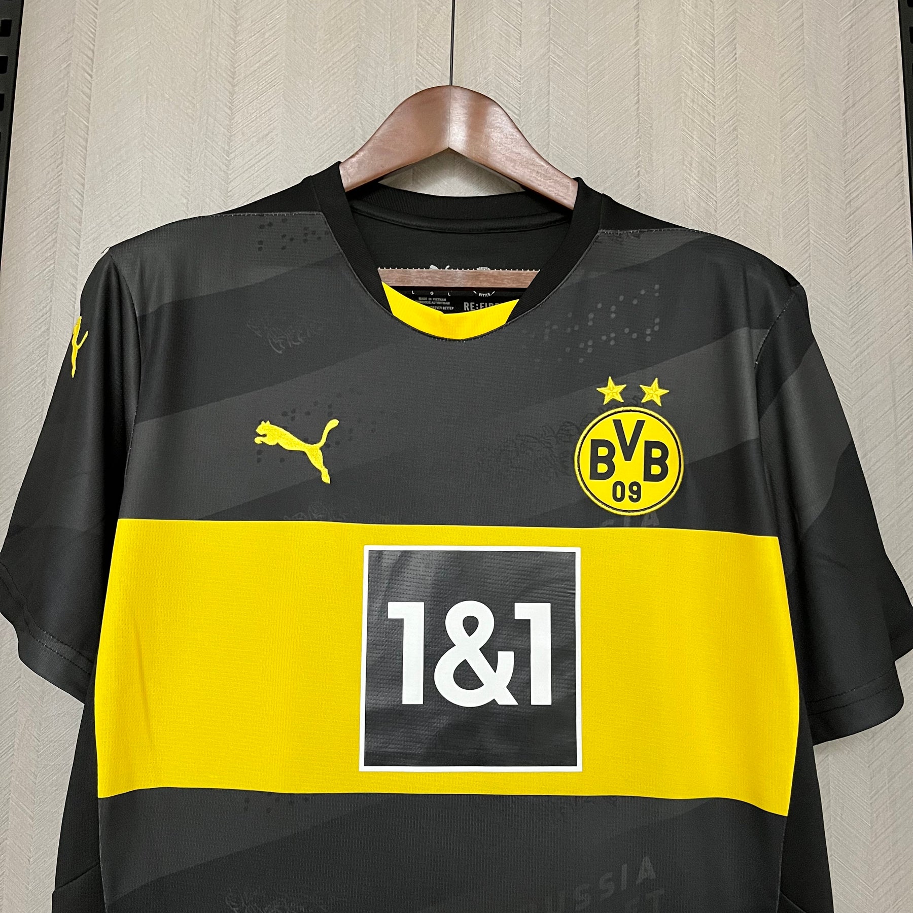 24/25 Dortmund away