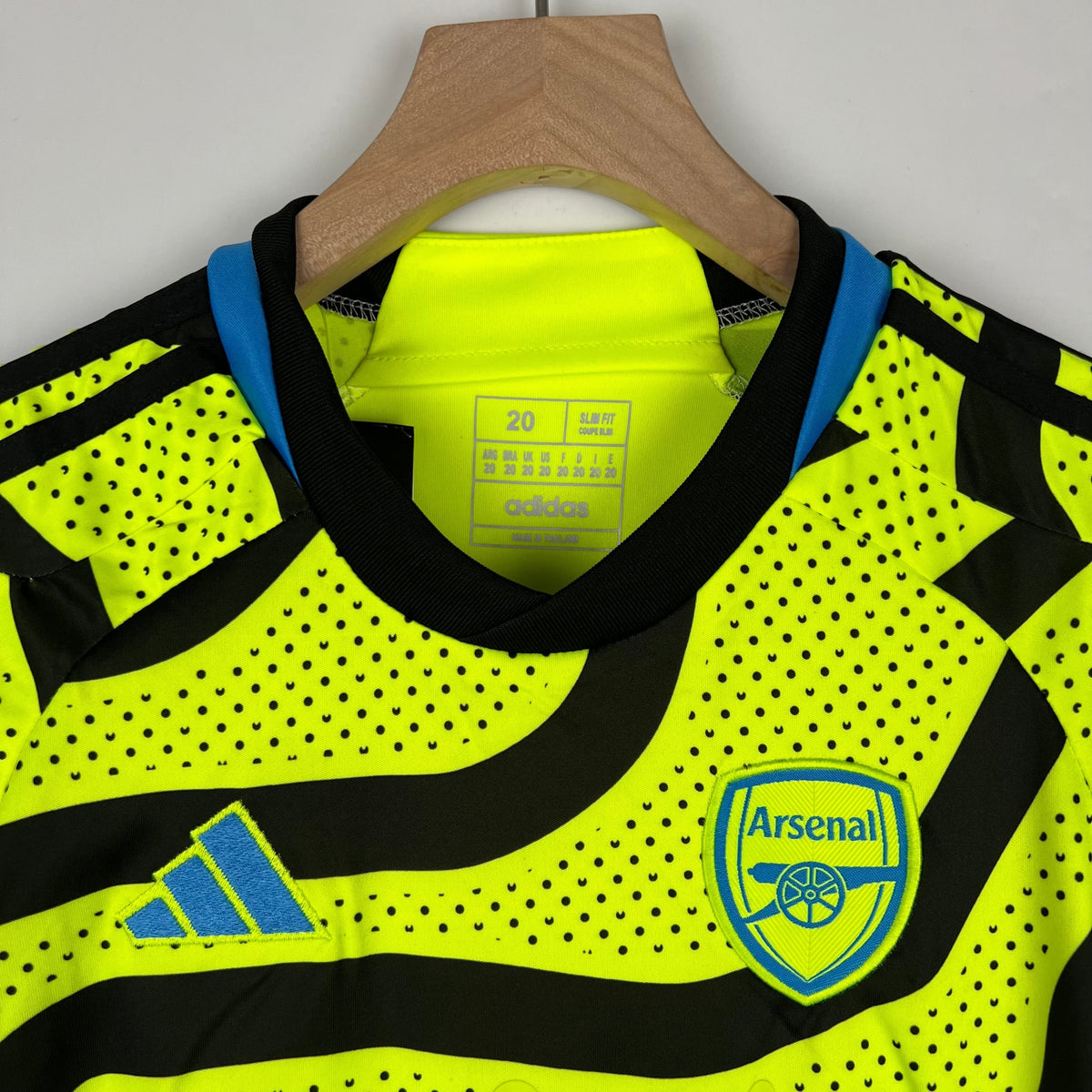 23/24 KIDS KIT
