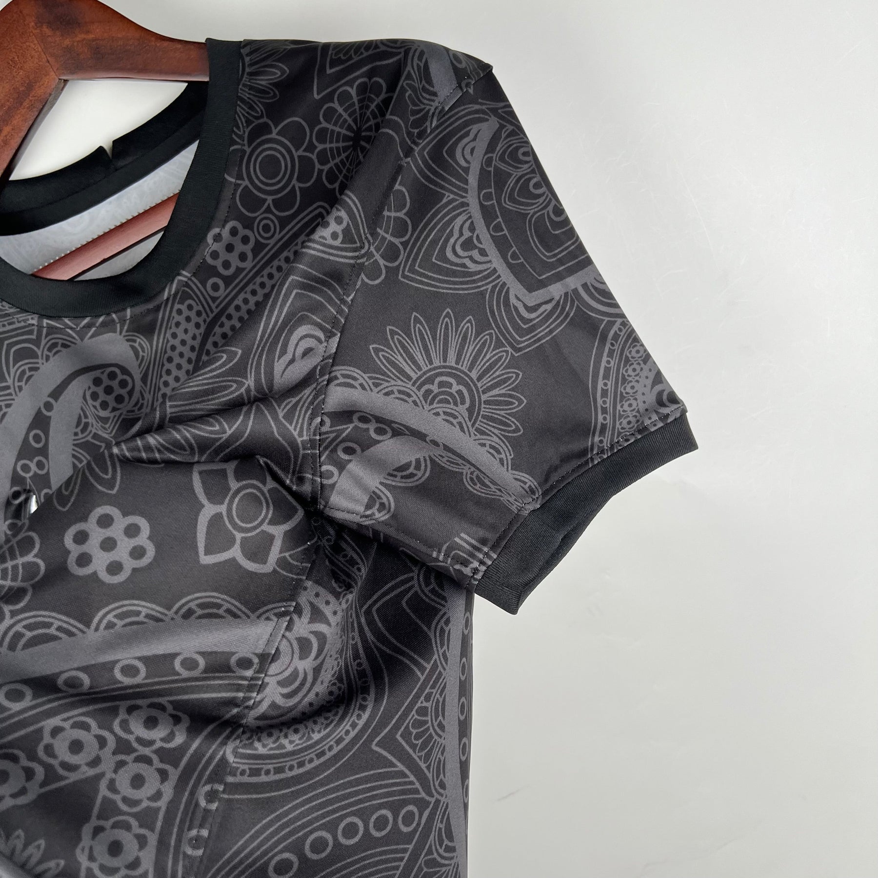 BARCELONA SPECIAL EDITION V 23/24 MEN