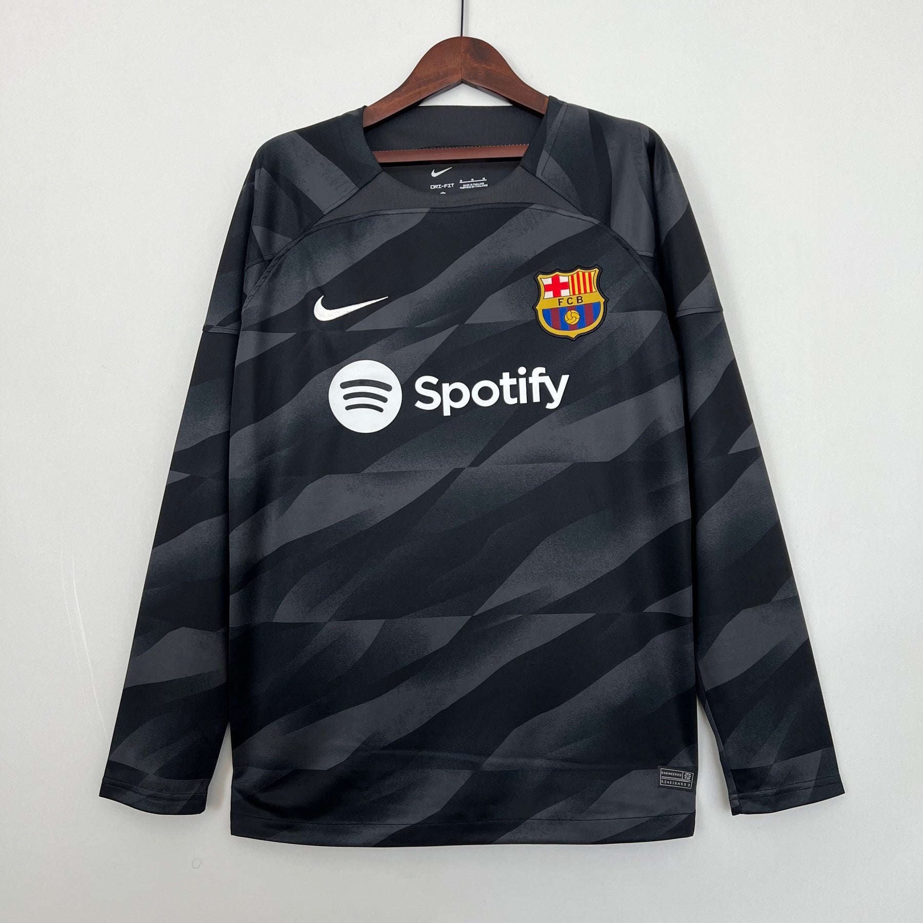 BARCELONA GOALKEEPER/GOALKEEPER I 23/24 MEN (LONG SLEEVE)