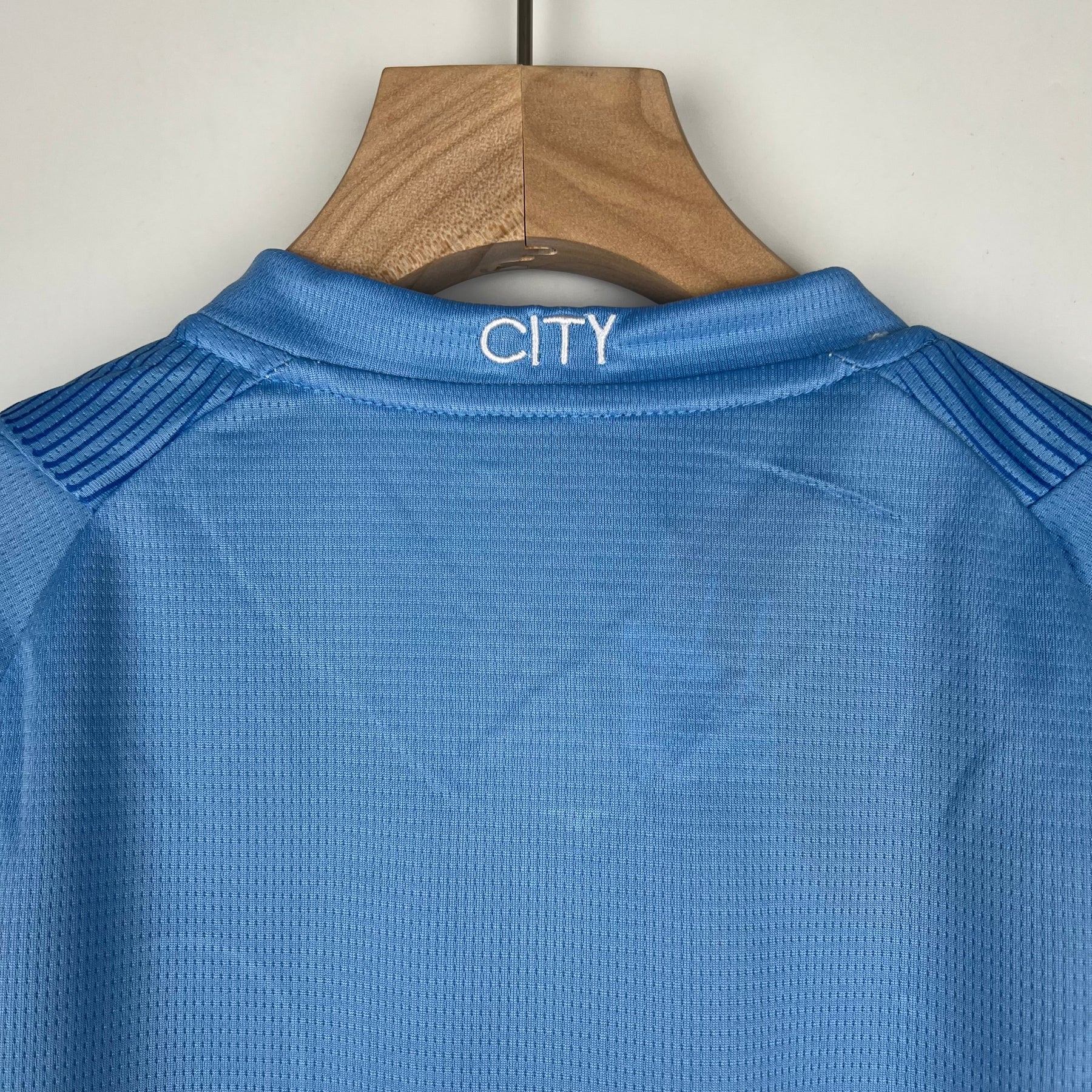 23/24 KIDS KIT