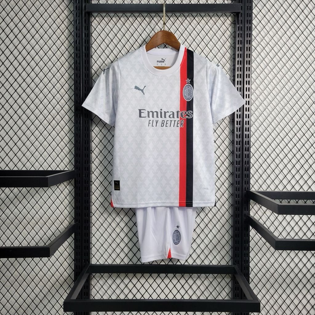 MILAN II 23/24 KIDS KIT