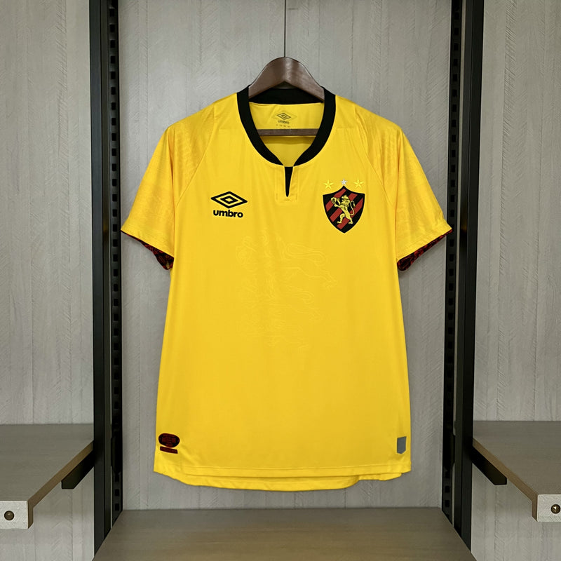 24/25 Recife away