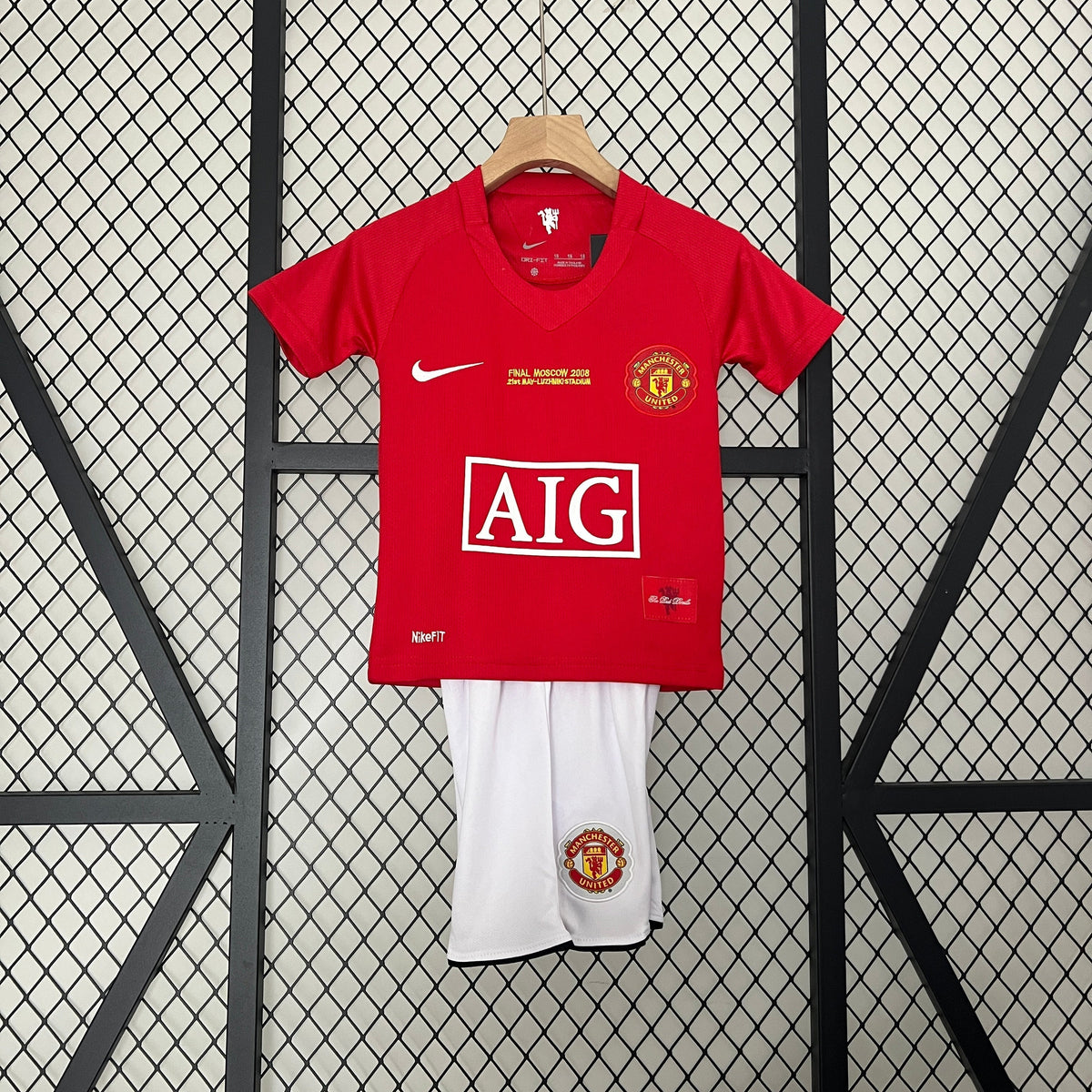JERSEY MANCHESTER UNITED I SPECIAL FINAL CHAMPHIONS LEAGUE 07/08 KIDS KIT (RETRO)