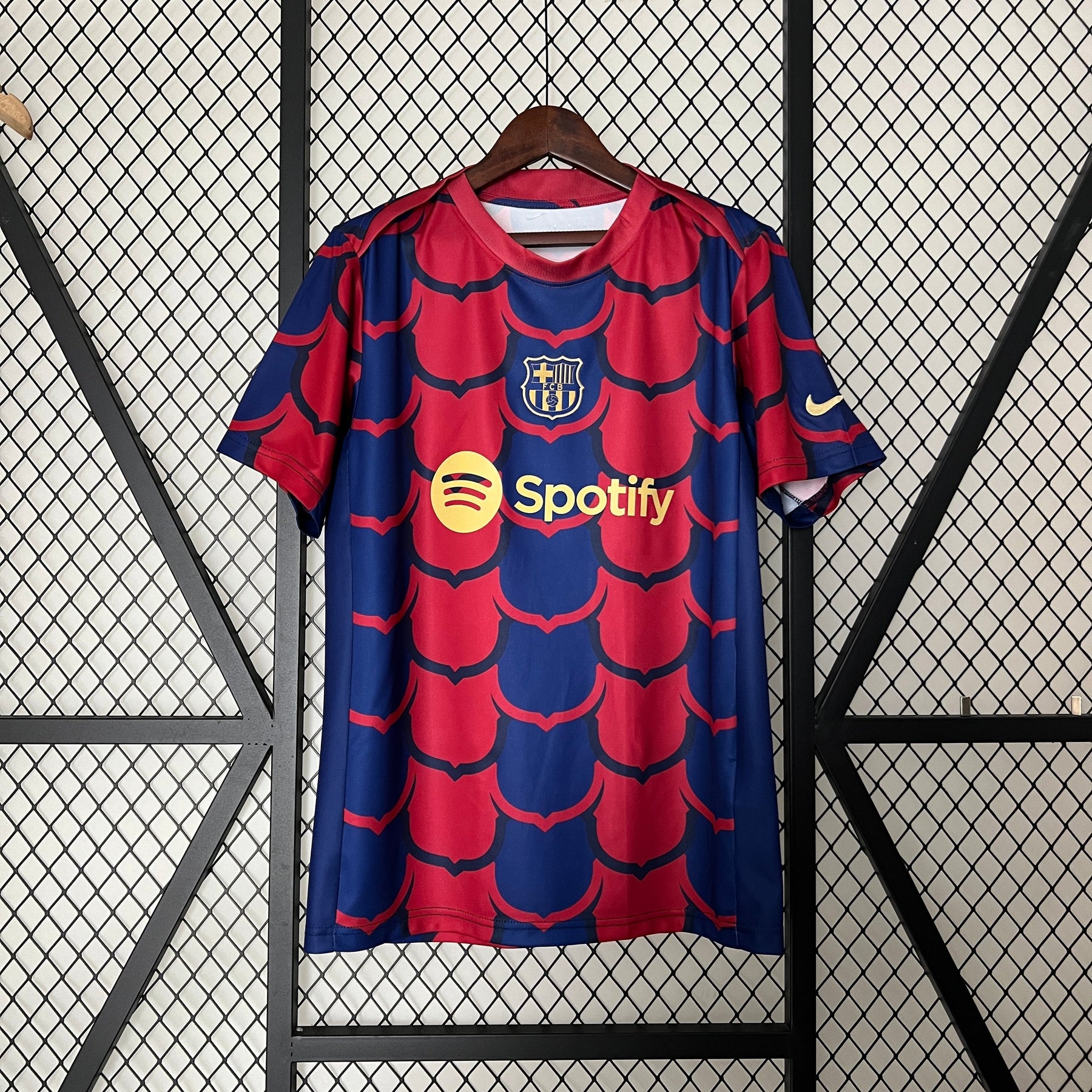 JERSEY BARCELONA WARM-UP  I 24/25 MEN
