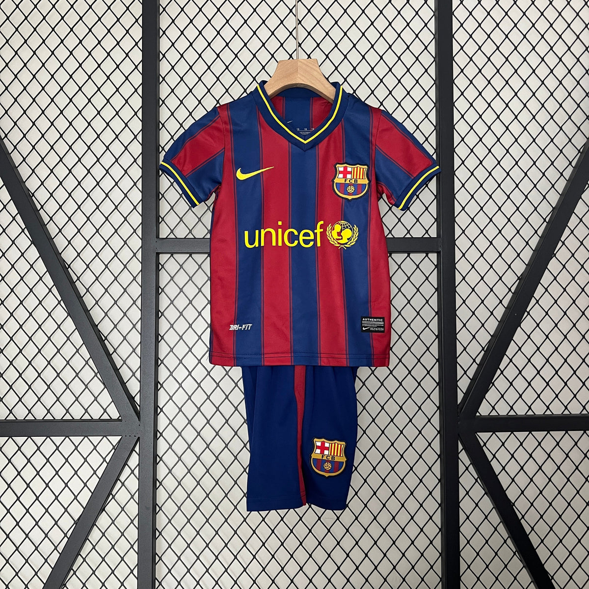 JERSEY BARCELONA I 09/10 KIDS KIT (RETRO)
