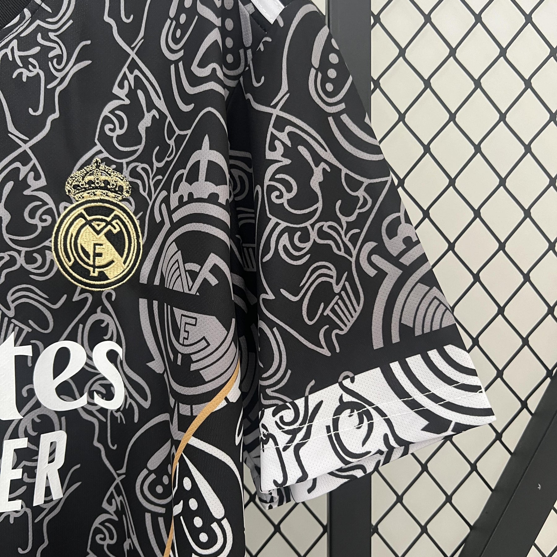 JERSEY REAL MADRID SPECIAL EDITION LIMITED I 24/25 MEN