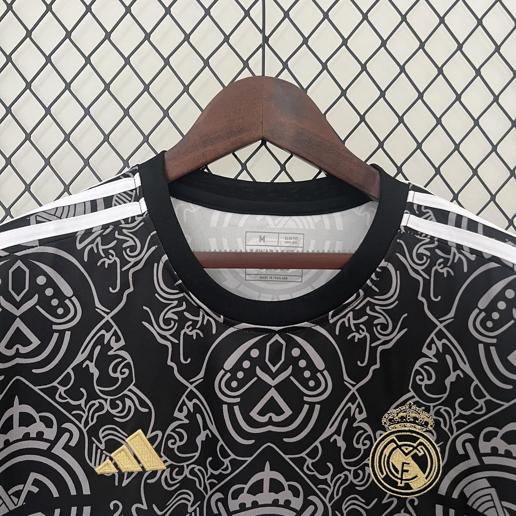 JERSEY REAL MADRID SPECIAL EDITION LIMITED I 24/25 MEN