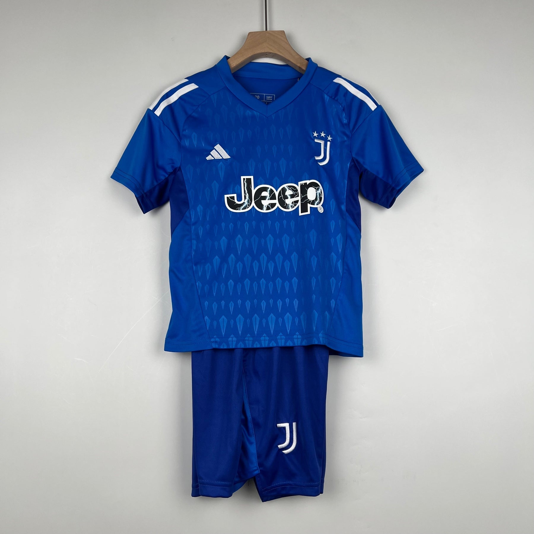 JUVENTUS GOALKEEPER/GOALKEEPER I 23/24 KIDS KIT