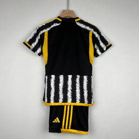 JUVENTUS I 23/24 KIDS KIT