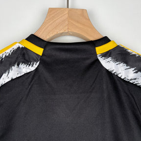 JUVENTUS I 23/24 KIDS KIT