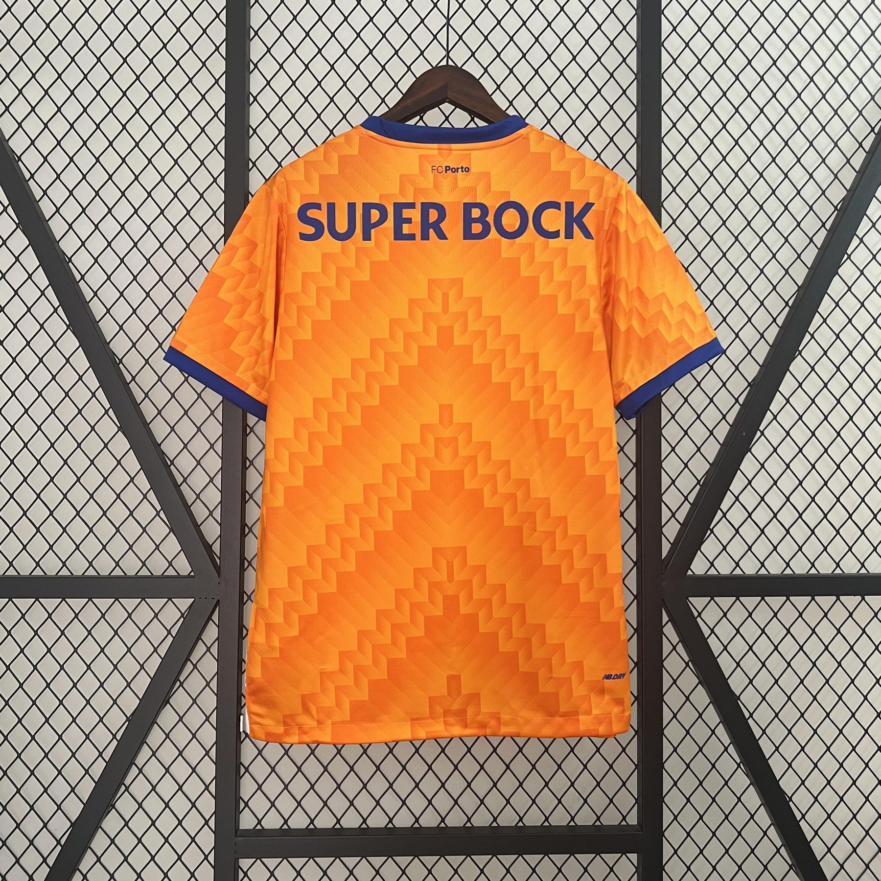 PORTO II 24/25 MEN (IN STOCK)