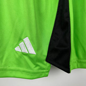 REAL MADRID GOALKEEPER/GOALKEEPER I 23/24 KIDS KIT