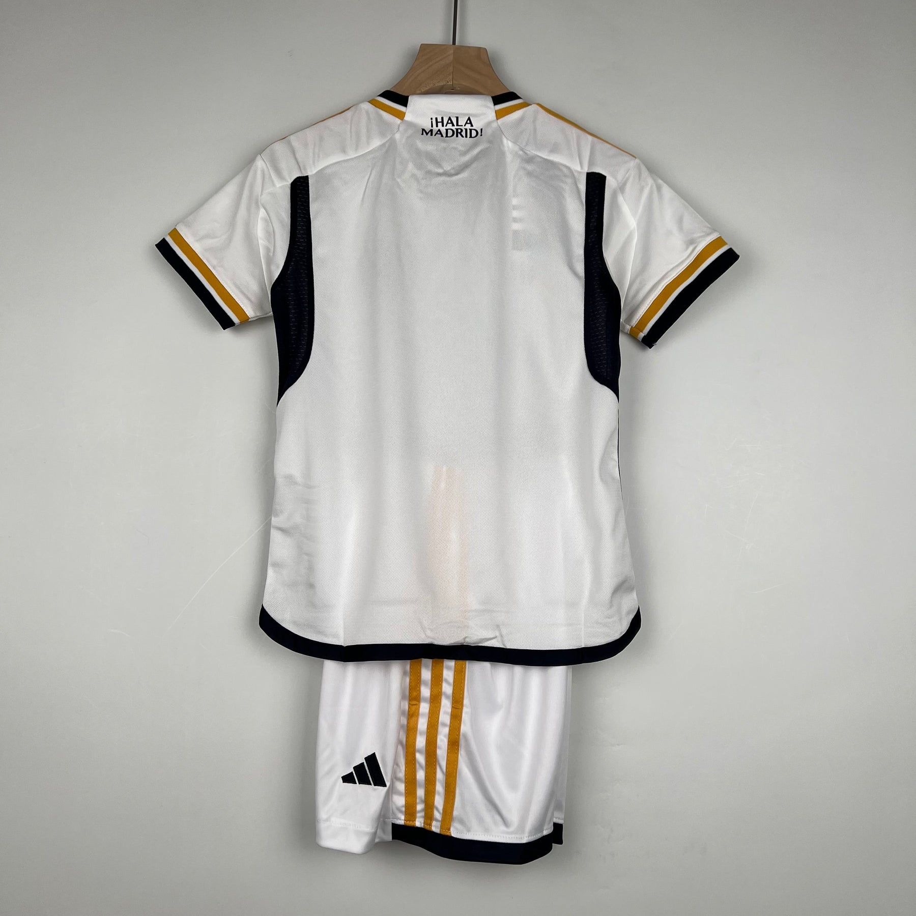 REAL MADRID I 23/24 KIDS KIT