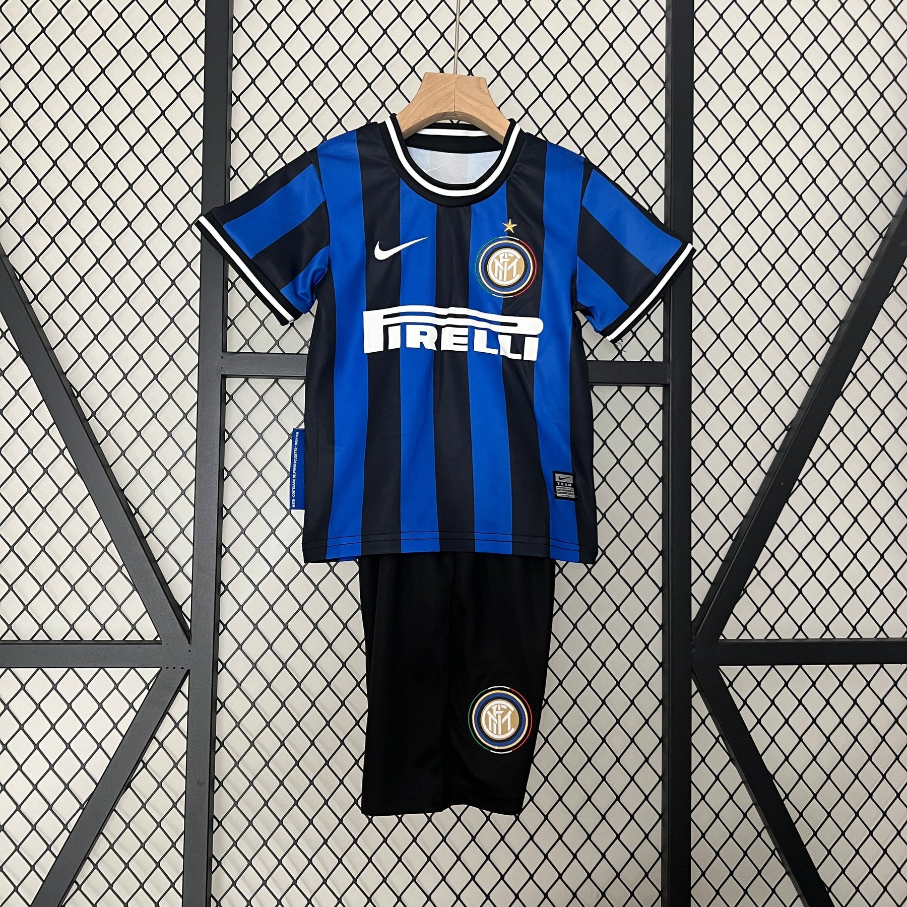 JERSEY INTER MILAN I 09/10 KIDS KIT (RETRO)