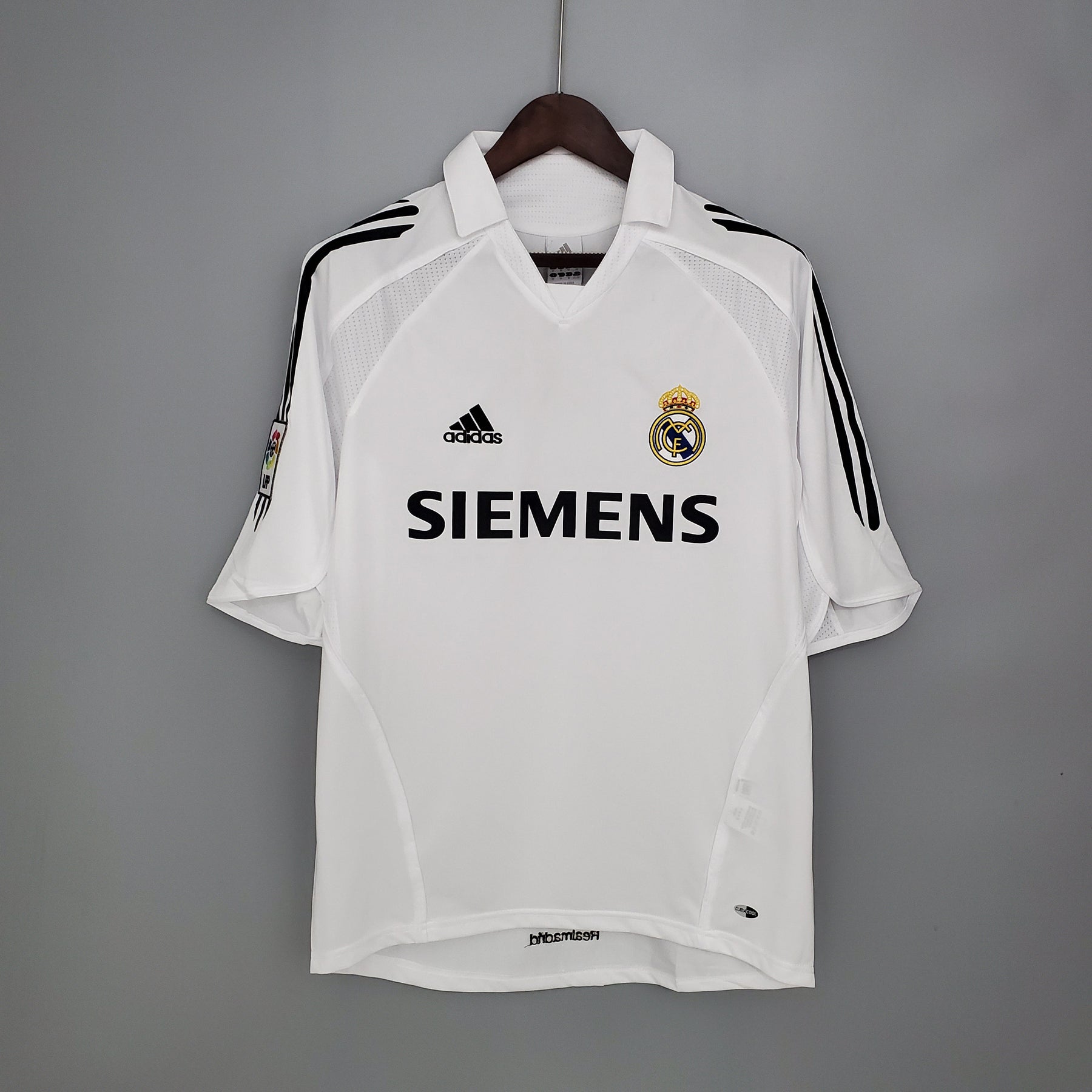 JERSEY REAL MADRID I 05/06 MEN (RETRO)