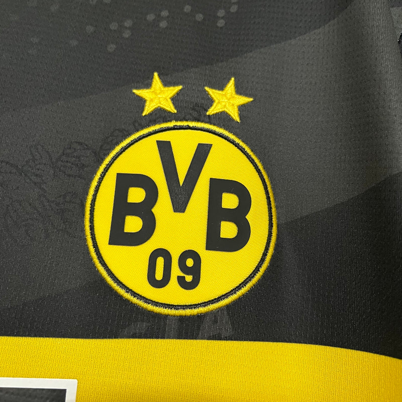 24/25 Dortmund away