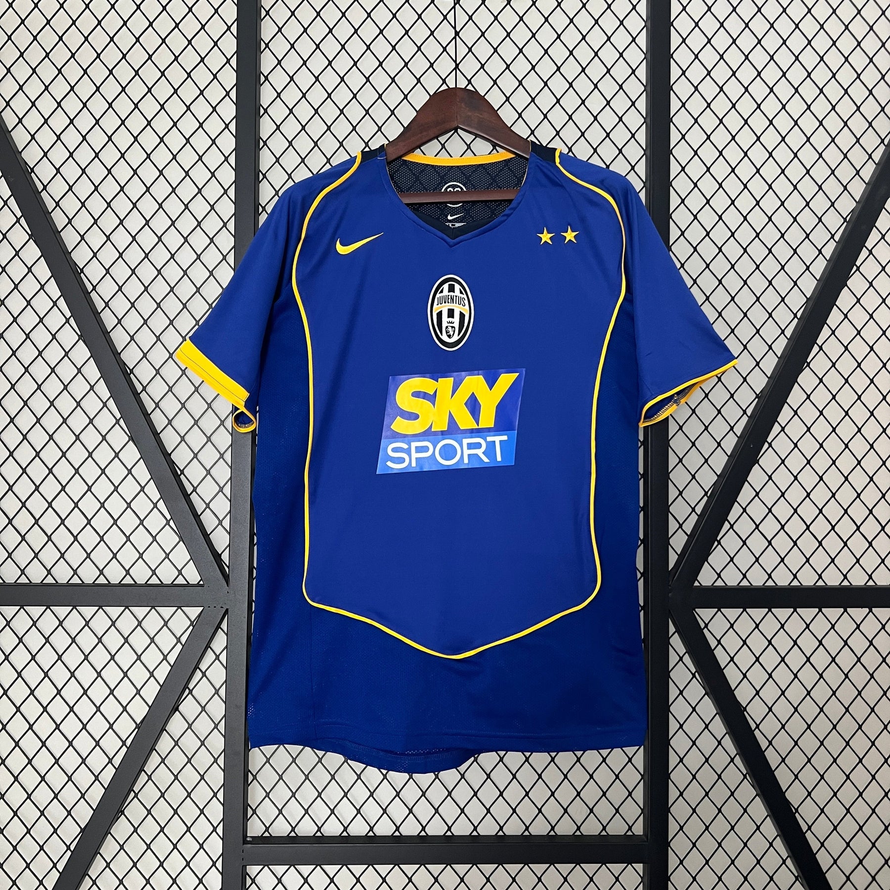 JERSEY JUVENTUS II 04/05 MEN (RETRO)